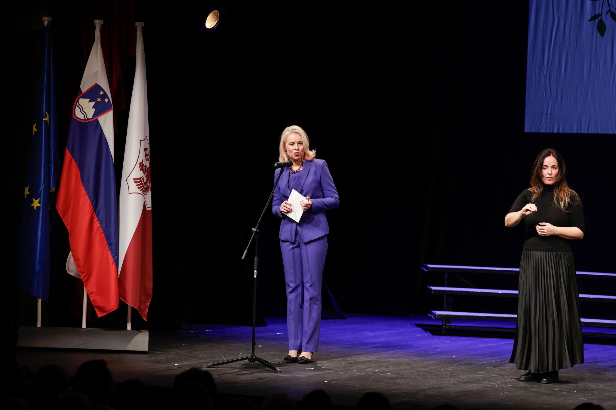 Predsednica Državnega zbora na slavnostni akademiji on 70-letnici Medobčinskega društva gluhih in naglušnih za Gorenjsko AURIS Kranj